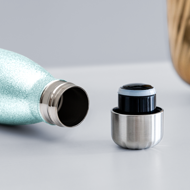 Gifts & Accessories / Water Bottles Glitter in my Veins (Turquoise Glitter Effect) - Insulated Stainless Steel Water Bottle