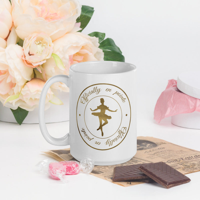 Gifts & Accessories / Mugs 15oz Officially en Pointe (white) - Ceramic Mug